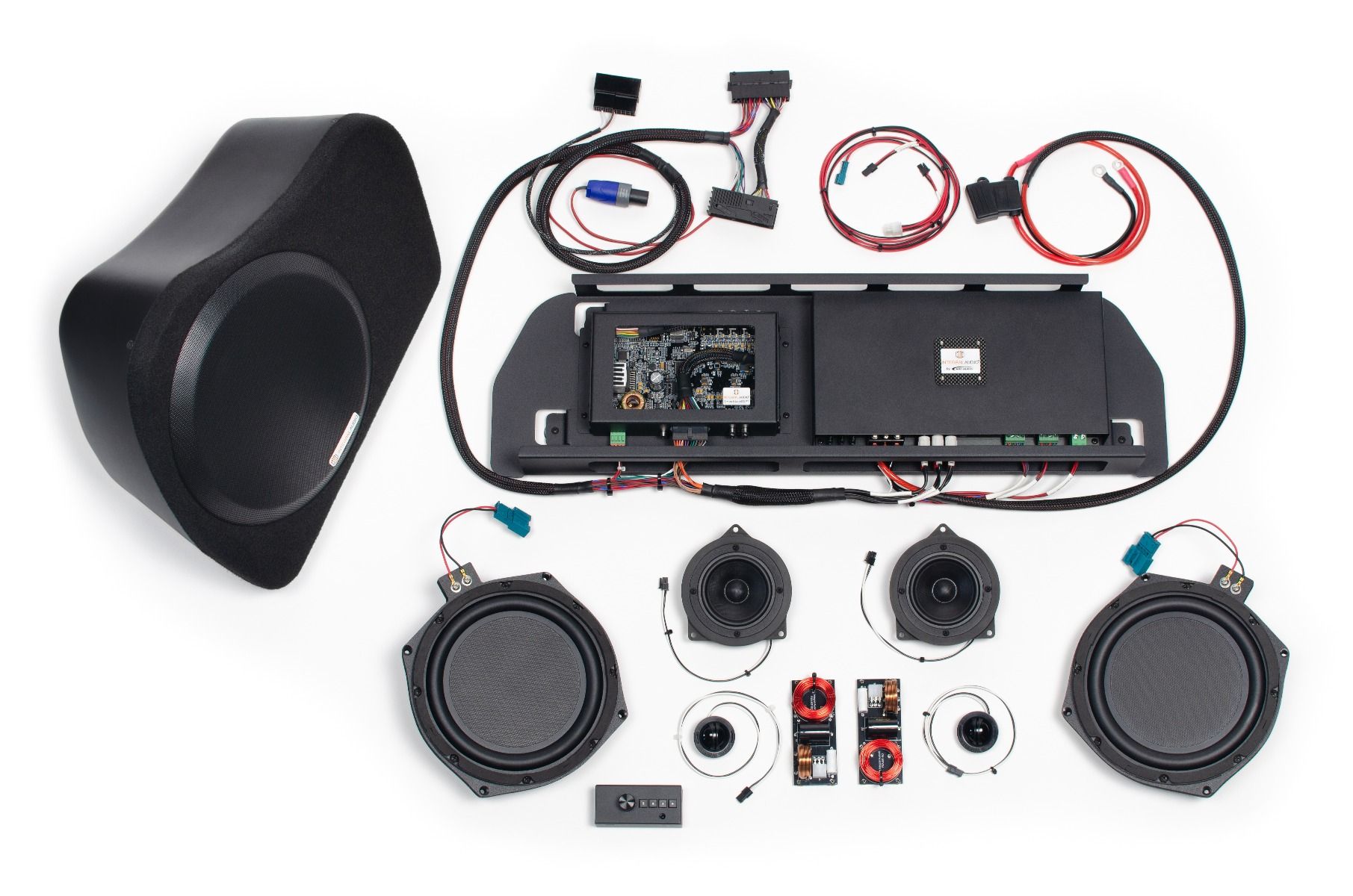 Speakers & Subwoofers upgrade in BMW F30. Which is best for your